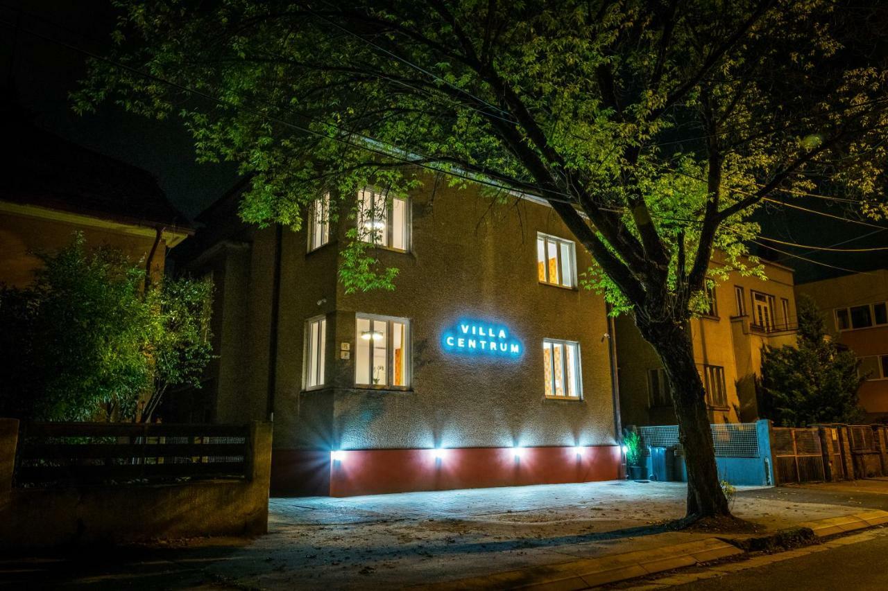 Villa Centrum Apartmany S Ranajkami A Saunou Martin Bagian luar foto